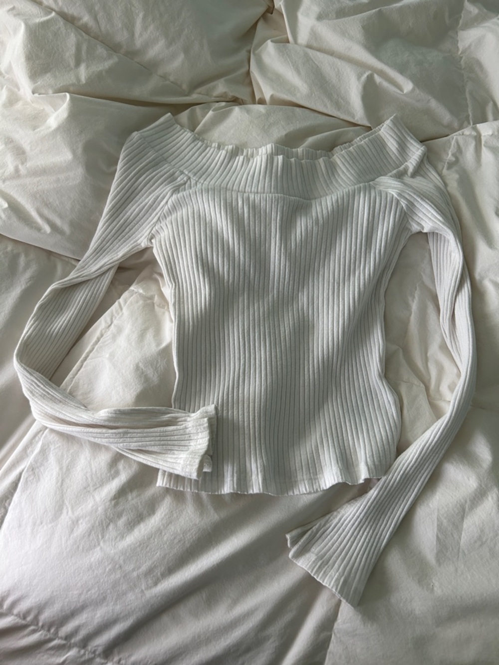 silence + noise Cream Ribbed Off-Shoulder Top